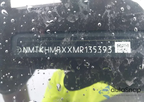 2021 Toyota C-Hr Xle z USA, uszkodzony, nr VIN NMTKHMBXXMR135393